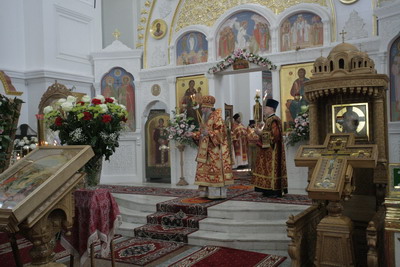 Каждение на Херувимской песни